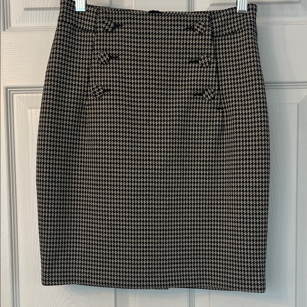 H&M Classic Pencil Skirt NWOT  Black, Cream, and Tan (see pics!)